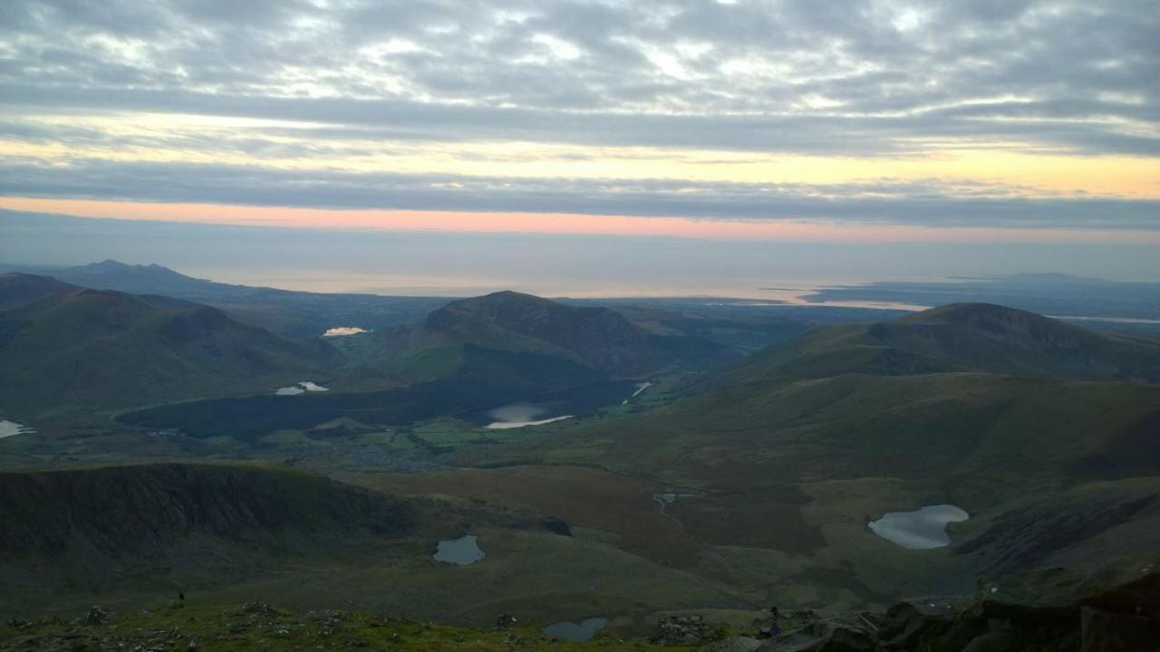 Zip Cottage Sleeps 2-3 Climb Snowdon Zip World Tanygrisiau Exterior photo